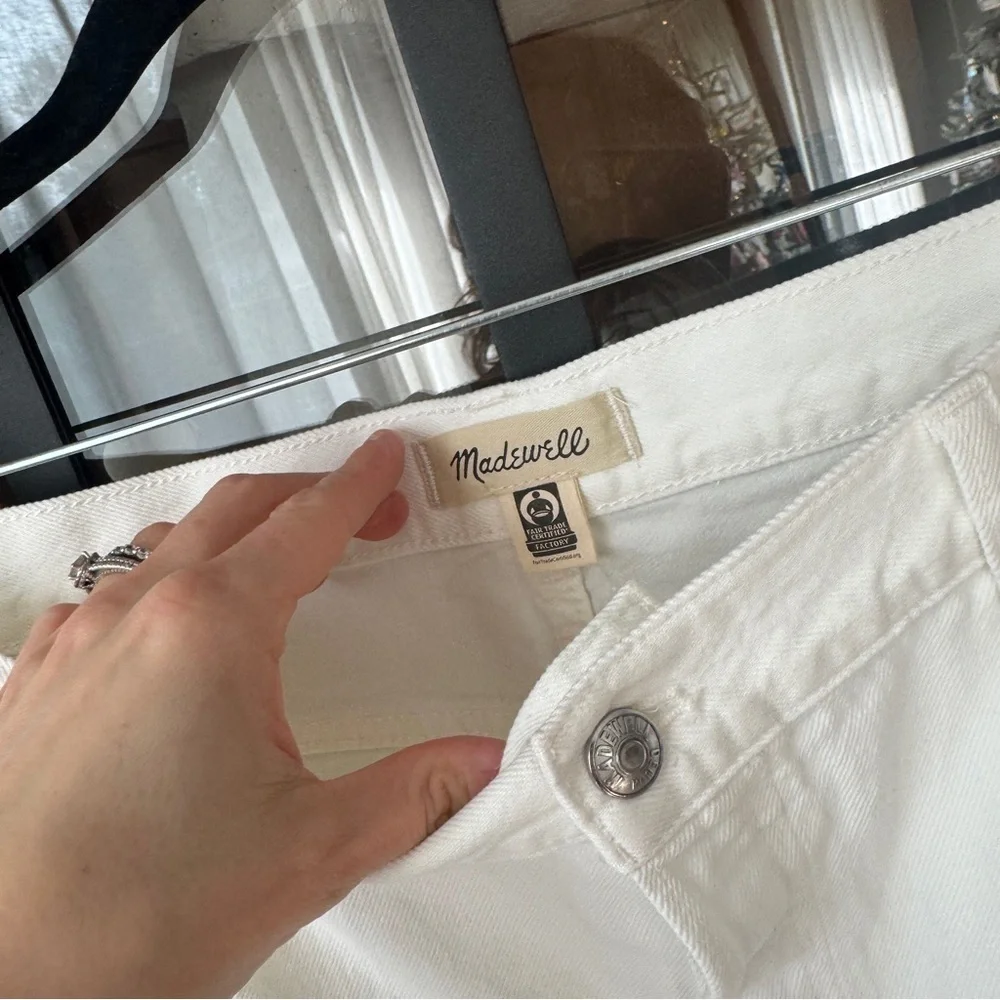 Madewell The Brynn Long Shorts mid rise raw hem white jeans denim plus size